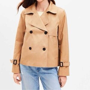 Loft - size M - Tan Double-Breasted Cropped Women’s Trench Jacket